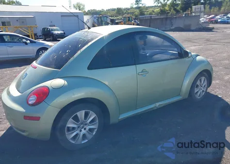 2008 Volkswagen New Beetle S z USA, uszkodzony, nr VIN 3VWPW31C28M509827